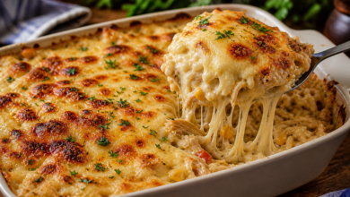 Arroz de Forno Cremoso com Frango e Queijo Gratinado que Impressiona receita